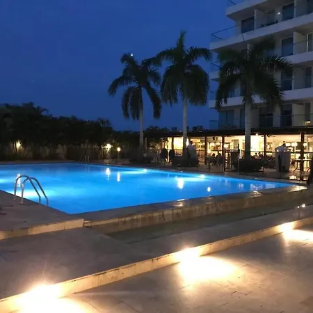 Apartamento Con Vista Al Mar En Sonesta Con Salida Directa A La Playa * Cartagena